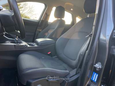 Jaguar E-Pace S Grigio usata Calvi Risorta