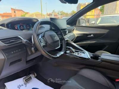 Peugeot 3008 Hybrid 225 e-EAT8 GT Grigio usata Sesto San Giovanni