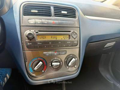 Fiat Grande Punto Grande Punto 5p 1.2 Dynamic 65cv *OK NEOPATENTATI* Grigio usata Brescia