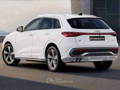 Audi Q5 40 TDI 204CV MHEV QUATTRO S TRONIC S LINE Bianco usata Lendinara