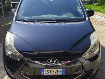Hyundai ix20 Hyundai ix20 1.4 crdi 77 cv comfort 01/2011 263.000 Nero usata Scandiano