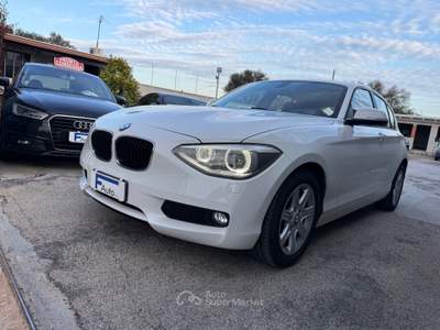 BMW Serie 1 118d 118d 5p. Sport,Climatronic bizona,Xeno+Led,cerchi in lega,sensori di parcheggio,ecc. Bianco usata San Michele Salentino