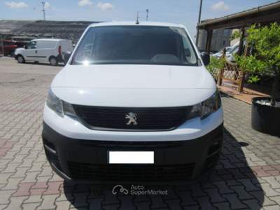 Peugeot Partner 1.5 hdi 75cv PASSO CORTO TETTO BASSO Bianco usata Medolla