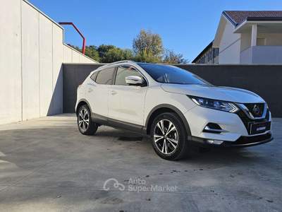 Nissan Qashqai Qashqai II 2017 1.3 dig-t Acenta Premium 140cv usata Milano