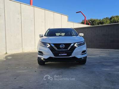 Nissan Qashqai Qashqai II 2017 1.3 dig-t Acenta Premium 140cv usata Milano