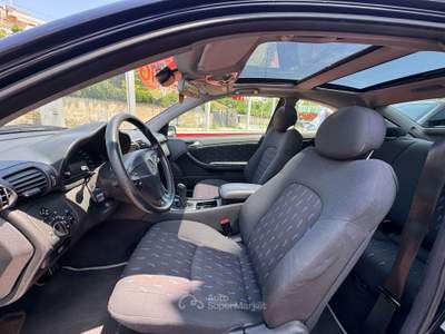 Mercedes-Benz Classe C C SportCoupe 180 k tps Avantgarde Sport Blu/Azzurro usata Roma