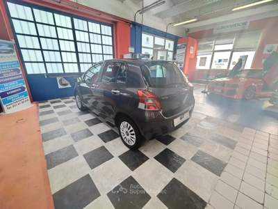 Toyota Yaris 5 porte Sol.s Grigio usata Fino Mornasco