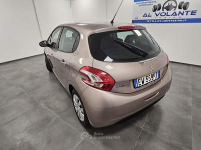 Peugeot 208 5p. GPL Active - NeoPatentati Beige usata TORINO