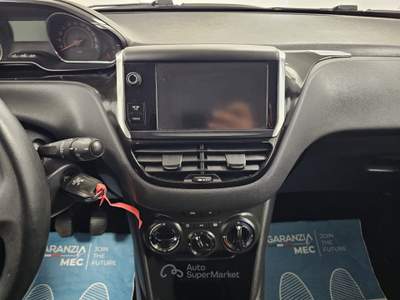 Peugeot 208 5p. GPL Active - NeoPatentati Beige usata TORINO