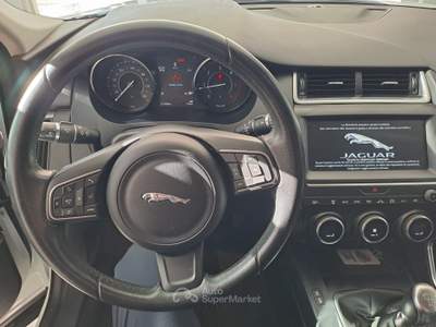 Jaguar E-Pace R-Dynamic S 2020 Bianco usata Parete