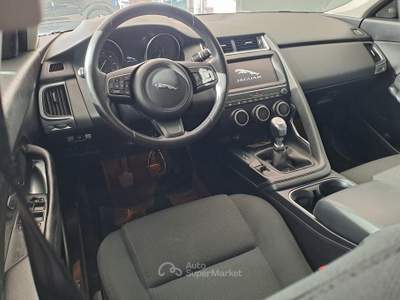 Jaguar E-Pace R-Dynamic S 2020 Bianco usata Parete