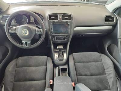 Volkswagen Golf VI 5p 2.0 tdi Comfortline 140cv Automatico Argento usata Martinengo