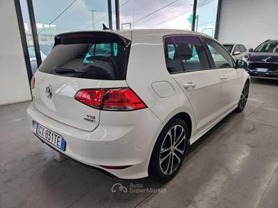 Volkswagen Golf VII 2013 5p 1.4 tsi Highline R-line AUTOMATICO Bianco usata Martinengo