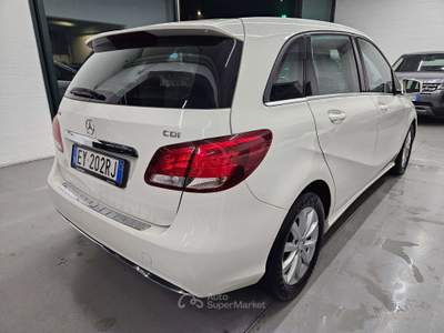 Mercedes-Benz Classe B 1.5 Premium FL E6 NEOPATENTATI Bianco usata Martinengo