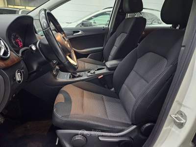 Mercedes-Benz Classe B 1.5 Premium FL E6 NEOPATENTATI Bianco usata Martinengo
