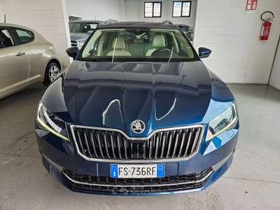 Skoda Superb Wagon 2.0 tdi Laurin 4x4 TAGLIANDI CERTIFICATI Blu/Azzurro usata Martinengo