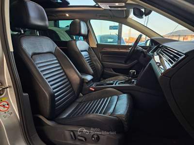 Volkswagen Passat 2.0 bitdi 4motion 240cv dsg AUTOMATICO /TAGLIANDI CASA MADRE Argento usata Martinengo
