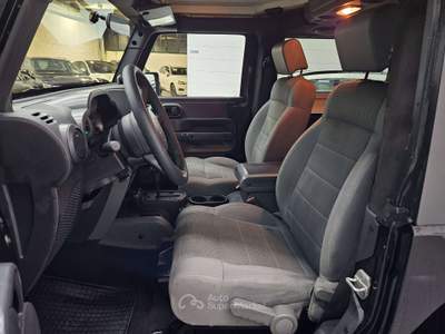Jeep Wrangler 2.8 crd Sahara AUTOMATICO /4X4  MARCE RIDOTTE Nero usata Martinengo