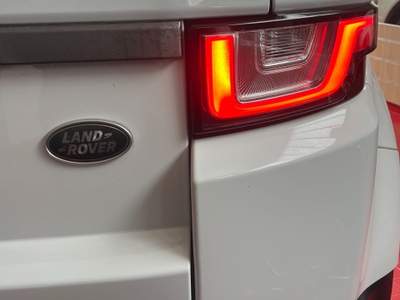 Land Rover Range Rover Evoque EVOQUE 2.0 TD4 150 CV PURE TECH CAMBIO MANUALE 6 SPEED Bianco usata Pesaro