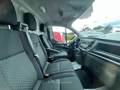 Ford Transit Custom 131cv Bianco usata Buja