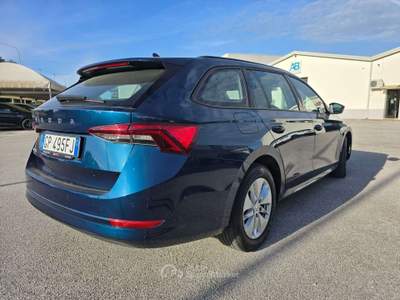 Skoda Octavia Octavia IV 2020 Wagon Wagon 2.0 tdi evo Ambition 115cv dsg Blu/Azzurro usata Monte San Vito