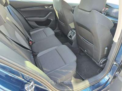 Skoda Octavia Octavia IV 2020 Wagon Wagon 2.0 tdi evo Ambition 115cv dsg Blu/Azzurro usata Monte San Vito