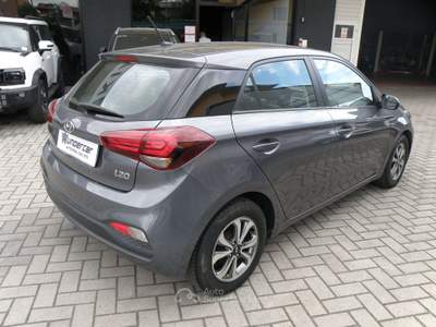 Hyundai i20 i20 II 2018 5p 1.2 mpi Advanced 75cv Grigio usata Treviglio