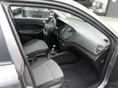 Hyundai i20 i20 II 2018 5p 1.2 mpi Advanced 75cv Grigio usata Treviglio