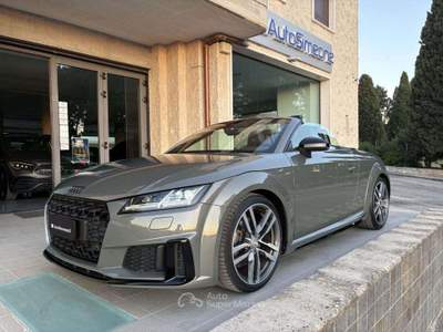 Audi TT Roadster 40 2.0 TFSI S tronic S line Grigio usata Carovigno