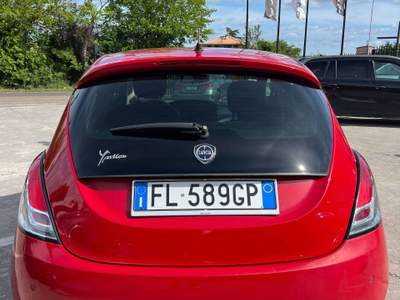 Lancia Ypsilon Ypsilon III 2015 1.2 Silver ecochic Gpl 69cv Rosso usata Civita Castellana