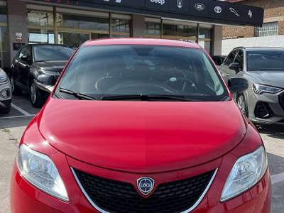 Lancia Ypsilon Ypsilon III 2015 1.2 Silver ecochic Gpl 69cv Rosso usata Civita Castellana
