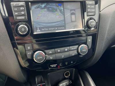Nissan Qashqai Qashqai II 2017 1.6 dci Tekna  2wd 130cv Grigio usata Civita Castellana