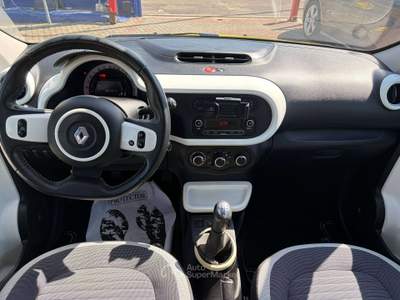 Renault Twingo Twingo III  1.0 sce Energy 70cv S Giallo usata Torino