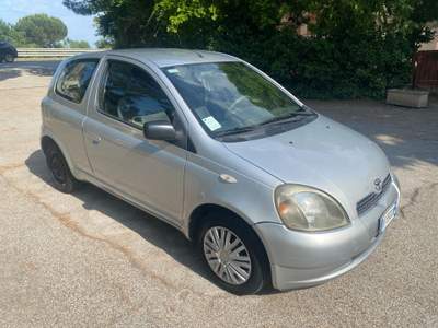 Toyota Yaris cat 3 porte Sol Grigio usata Ravenna