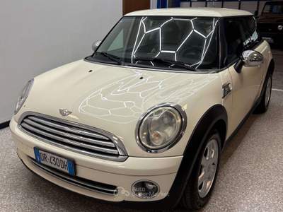 MINI One Mini III R56 2008 Beige usata Vestone