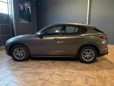 Alfa Romeo Stelvio 2.2Turbodiesel 160cv AUTOMATICA Grigio usata Salerno