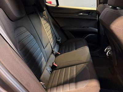 Alfa Romeo Stelvio 2.2Turbodiesel 160cv AUTOMATICA Grigio usata Salerno