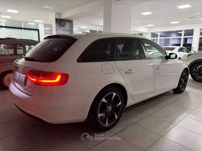 Audi A4 A4 IV 2012 Avant Avant 2.0 tdi quattro 150cv Bianco usata Foligno