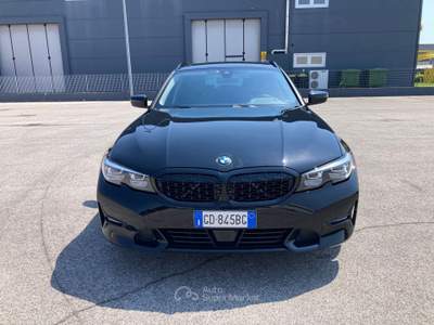 BMW Serie 3 318d 318 318d 48V Touring Nero usata Maserà di Padova