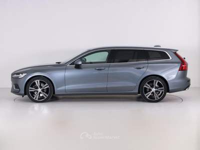 Volvo V60 B4 (d) 197CV AUT INSCRIPTION Grigio usata Bassano del Grappa