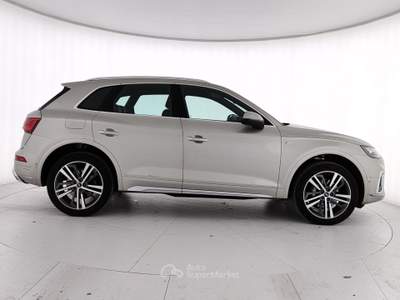 Audi Q5 II 2020 50 3.0 tdi mhev 48V S line quattro tiptronic Grigio usata Caserta