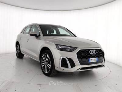 Audi Q5 II 2020 50 3.0 tdi mhev 48V S line quattro tiptronic Grigio usata Caserta