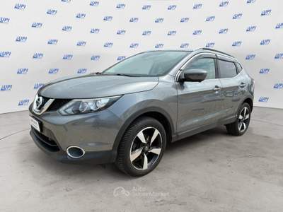 Nissan Qashqai 1.5 dci Tekna 110cv my16 Grigio usata Pistoia