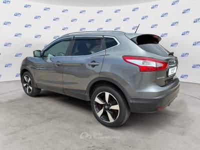 Nissan Qashqai 1.5 dci Tekna 110cv my16 Grigio usata Pistoia
