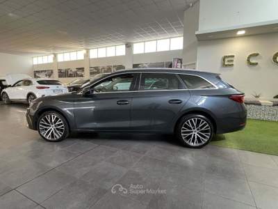 Seat Leon 1.5 eTSI 150cv FR DSG Grigio usata Cesena