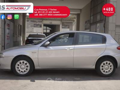Alfa Romeo 147 Alfa Romeo 147 5p 1.6 ts 16v BlackLine 105cv ANNO 2005 Argento usata Torino