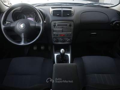 Alfa Romeo 147 Alfa Romeo 147 5p 1.6 ts 16v BlackLine 105cv ANNO 2005 Argento usata Torino