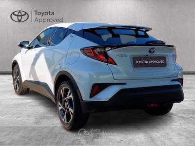 Toyota C-HR 1.8H (122CV) E-CVT Lounge Bianco usata Cagliari