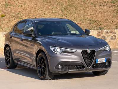Alfa Romeo Stelvio 210CV Q4 VELOCE TI+PELLE ALCANTARA+PACK BLACK Grigio usata Civitavecchia