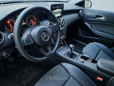Mercedes-Benz Classe A A 180 d Sport Nero usata Cardito